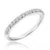 Nhẫn bạc nữ S925 thiết kế Half-Eternity đính đá lấp lánh Hani Jewellery.